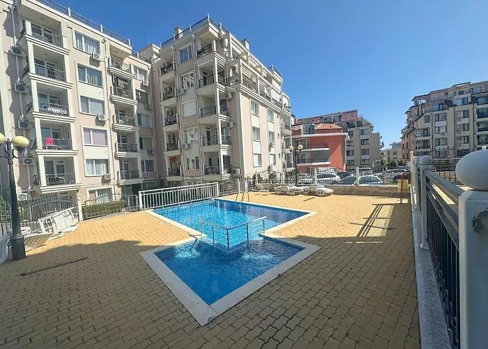 Апартамент In *